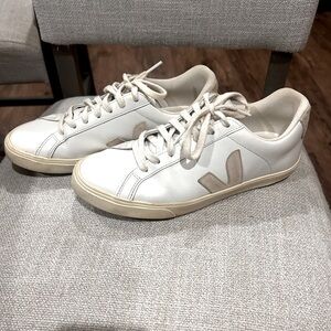Women’s Veja Sneakers